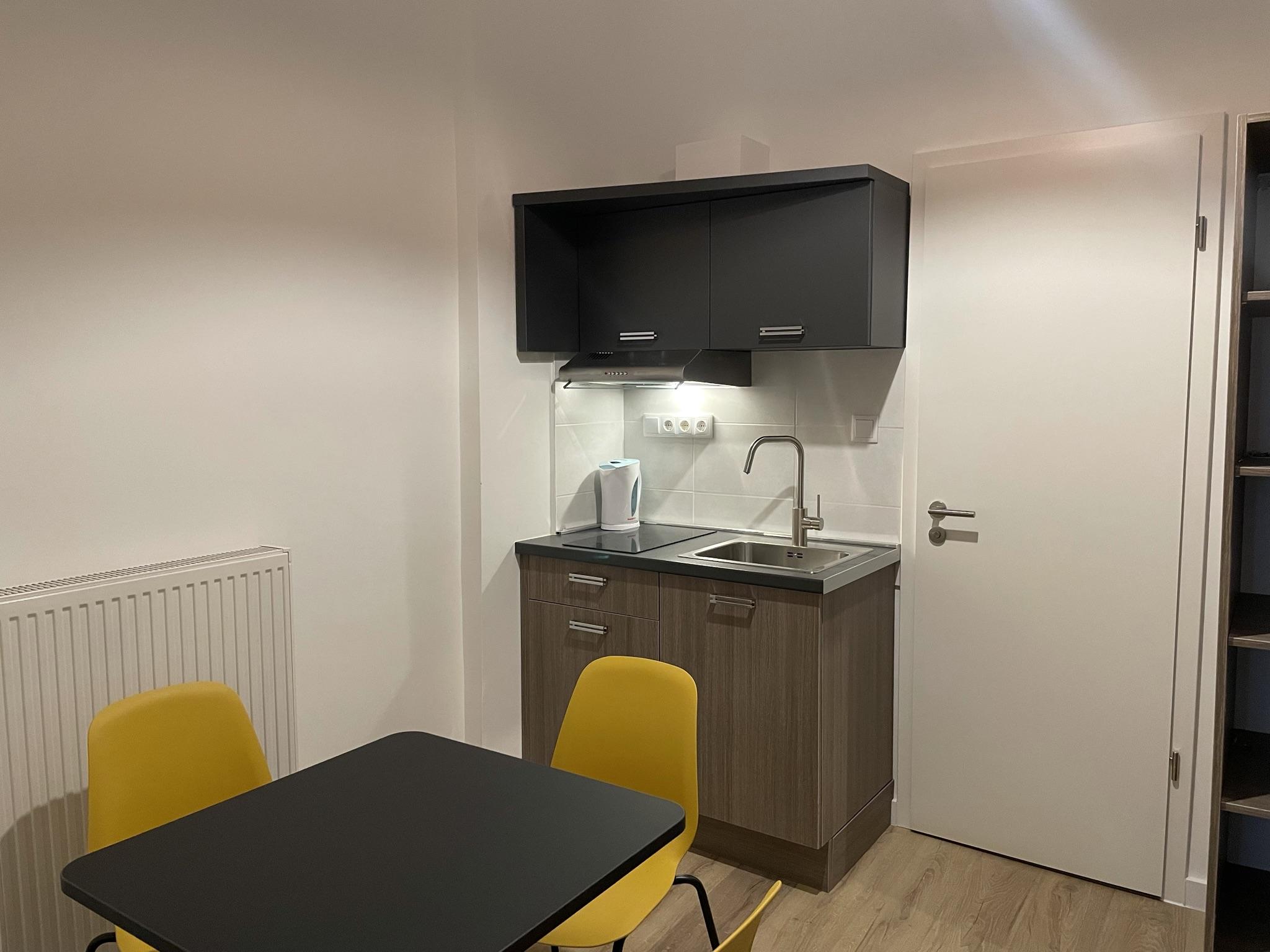 Res City Residence Hotel Budapest Ngoại thất bức ảnh