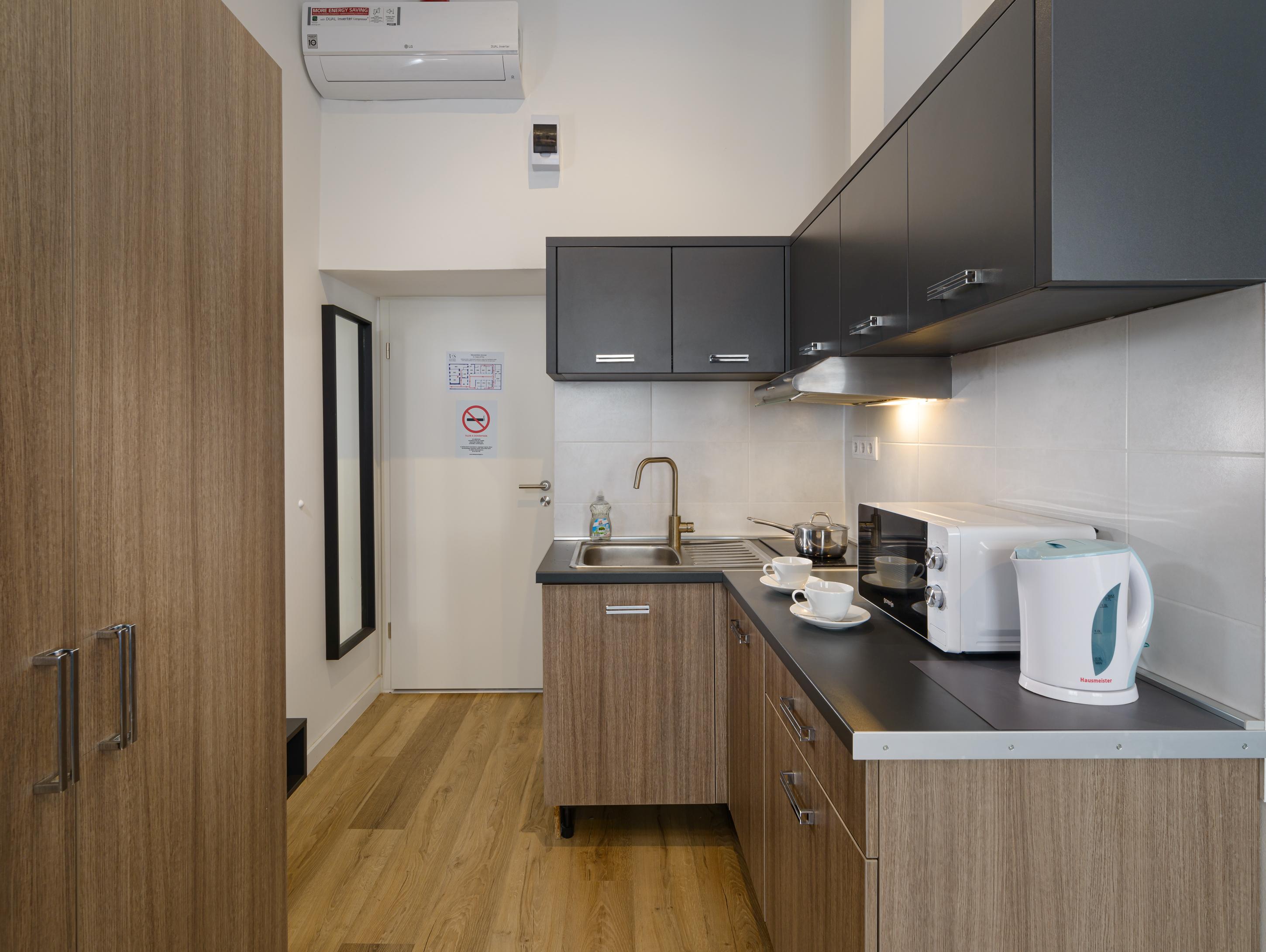 Res City Residence Hotel Budapest Ngoại thất bức ảnh