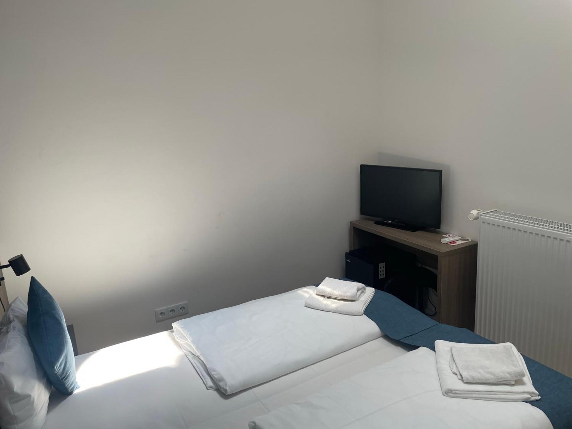 Res City Residence Hotel Budapest Ngoại thất bức ảnh
